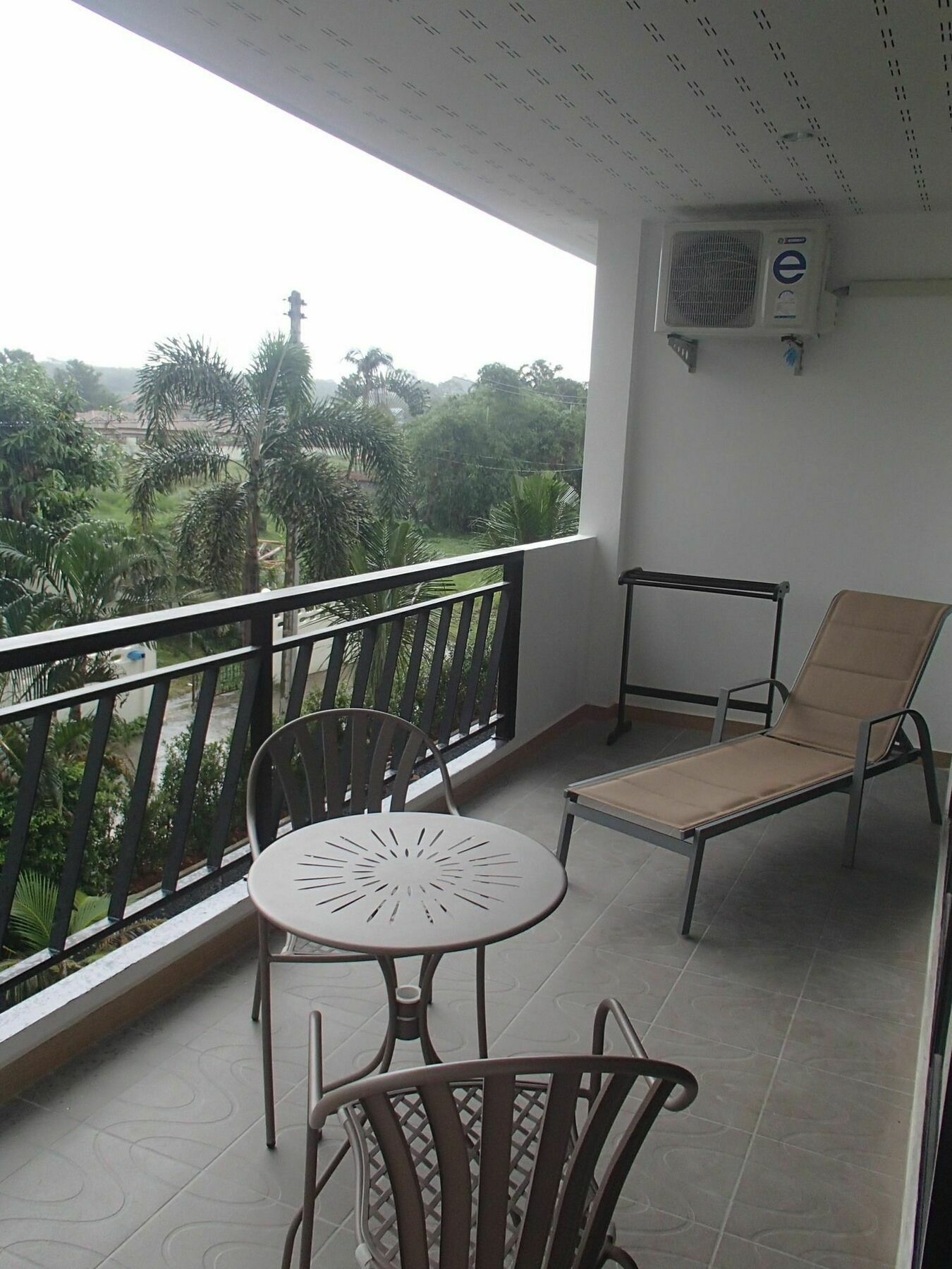 Coconoi Residence Nai Harn Экстерьер фото